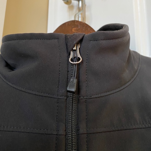 The North Face Jacket - Picture 3 of 7